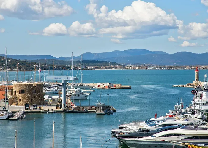 Charming - Ac 2b - 4p - * Saint-Tropez