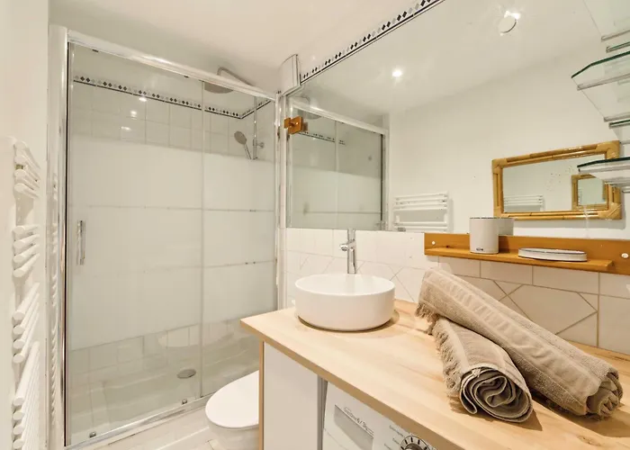 Charming - Ac 2b - 4p - Appartement *